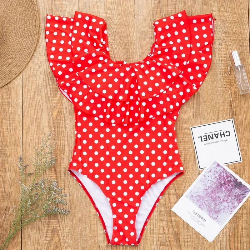 

New European and American parents and children's swimsuit with ruffles