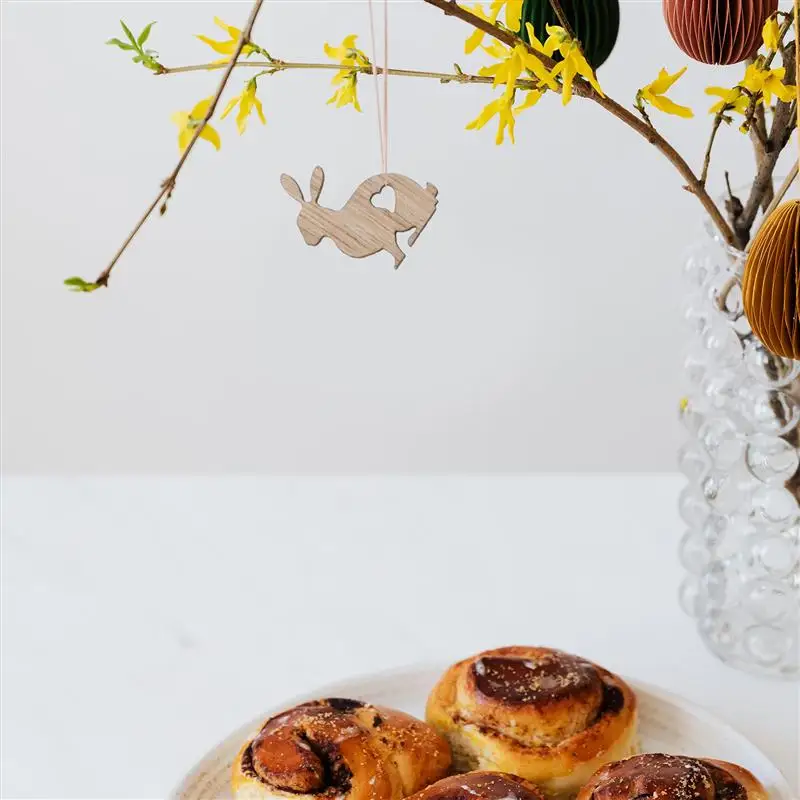 

72pcs Wooden Easter Decor Festival Wood Slices Cartoon Pattern Festival Decor