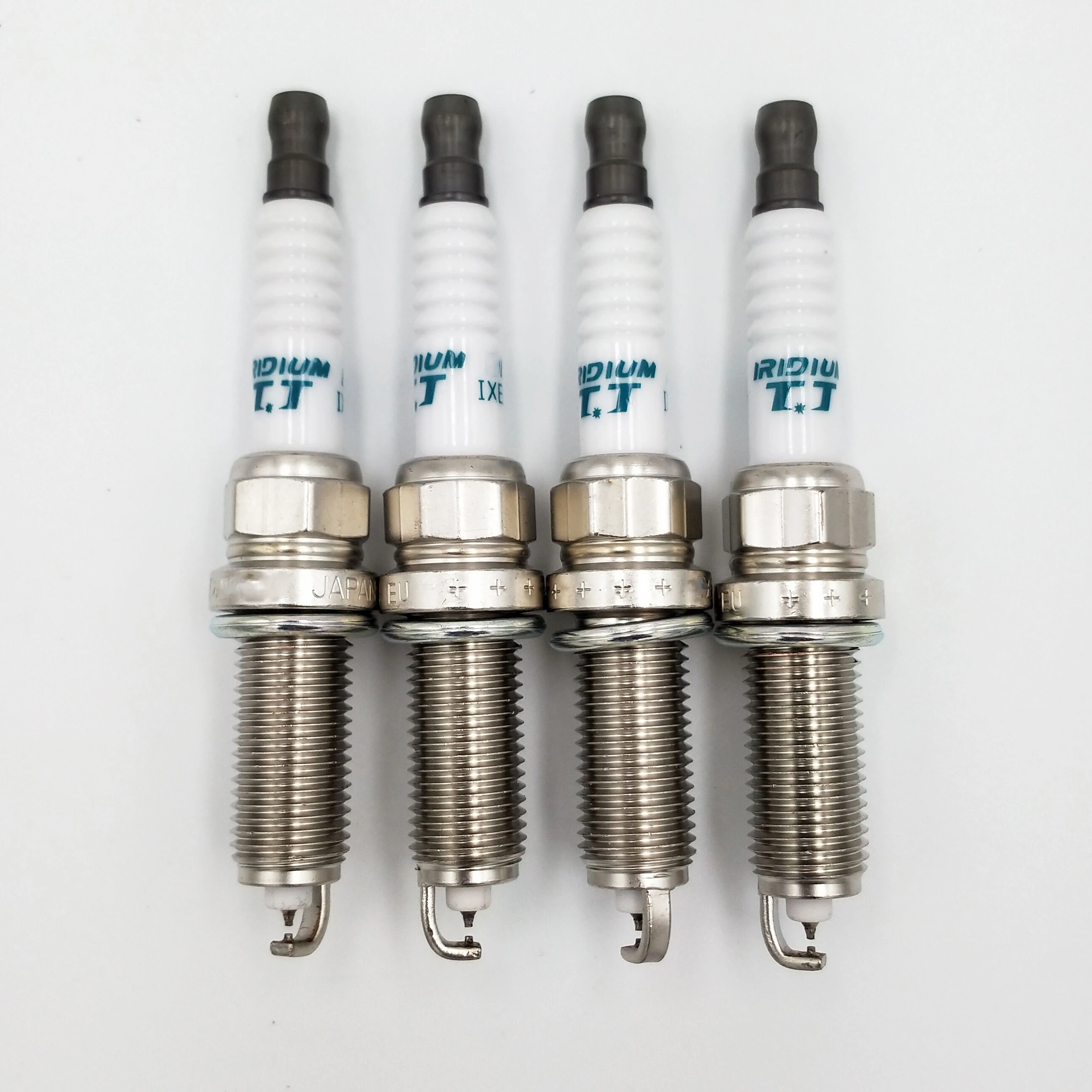 4 шт./лот IXEH22TT 4712 IXEH22TT-4712 IXEH22TT4712 Dual Iridium Power Свеча зажигания для Nissan 350Z Z33 Murano Z51 Stagea M35