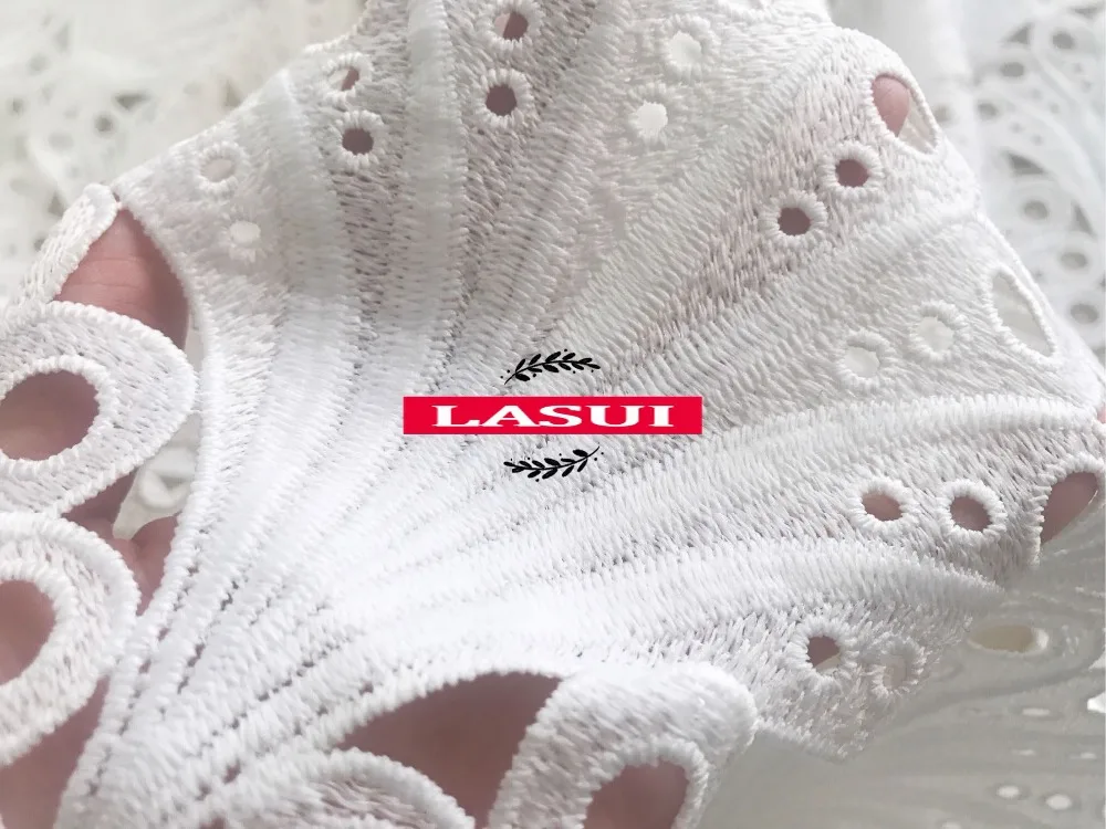 LASUI, высокое качество, 1 ярд, полый белый молочный шелк, большая вышивка, Водорастворимая кружевная ткань, сделай сам, вечернее платье S0036