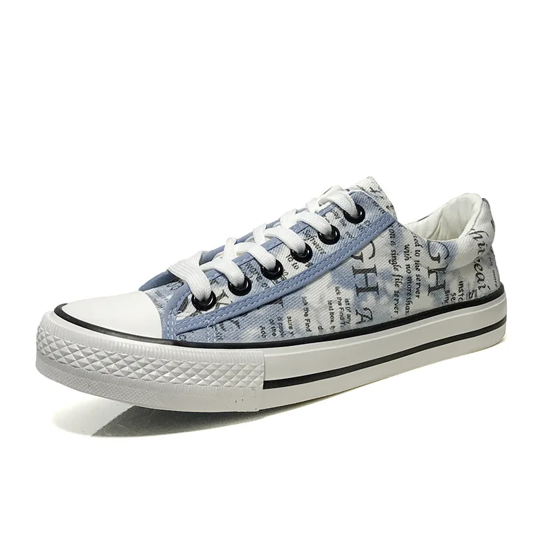 

New Men Canvas Shoes Round Toe Lace Up Breathable Casual Shoes Student Flat Vulcanize Canvas Shoes Men Sneakers Casual