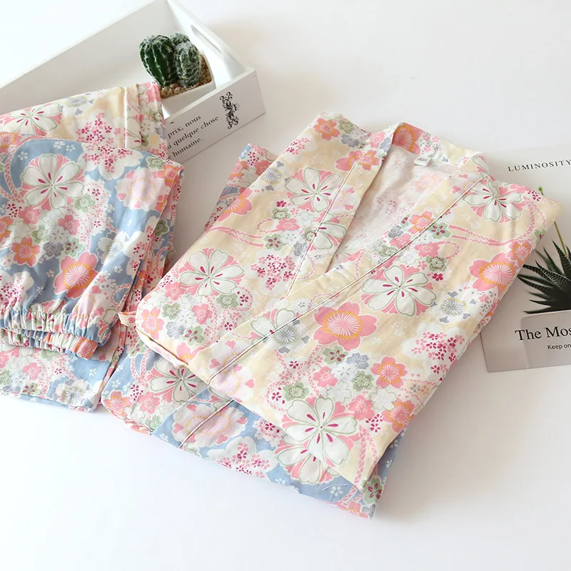 

Sakura Kimono Robe Sets Woman Japanese Pajama Full Cotton Three Quarter Sleepwear Summer Ladies Bathrobes Suit V-Neck Yukata