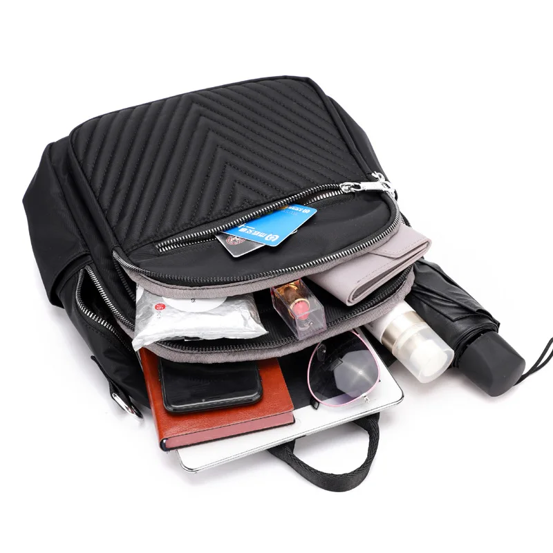 Нейлоновая женская сумка 2021 Новая мода светильник рюкзак большой Ёмкость