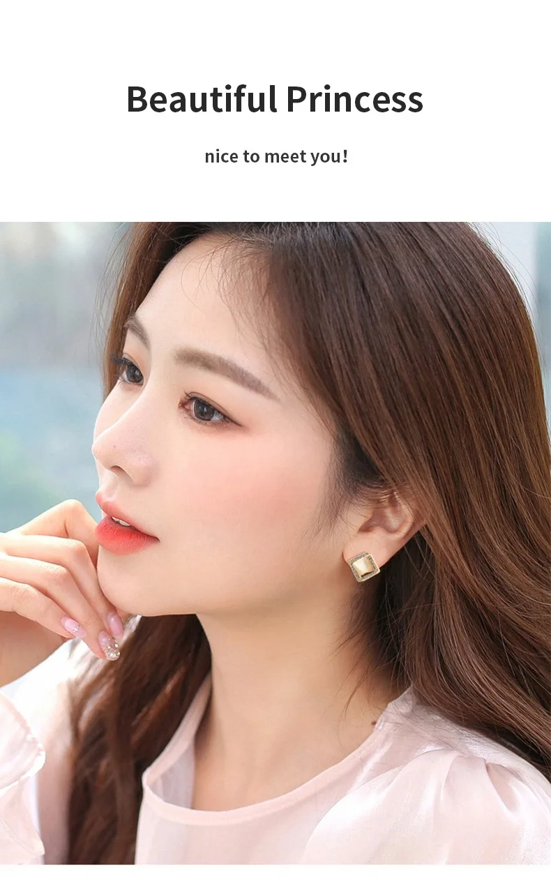 

Square Rhinestone Dangle Stud Earrings For Women Simple Personality Bohemia Jewelry 2020 INS NEW Jewellery Fashion Gift