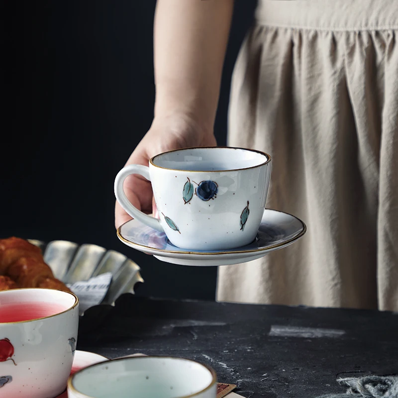 Керамическая кофейная чашка в стиле ретро с лимоном черникой и блюдцем Японская