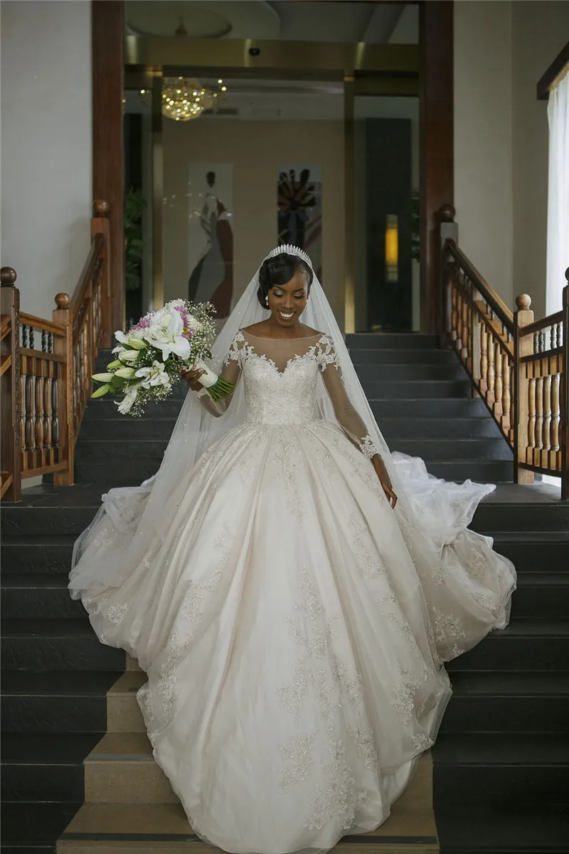 De Lujo bola Vestido De encaje vestidos De novia 2019 traje De Mariee manga larga Vestido novia romántico vestidos De boda Vestido De novia