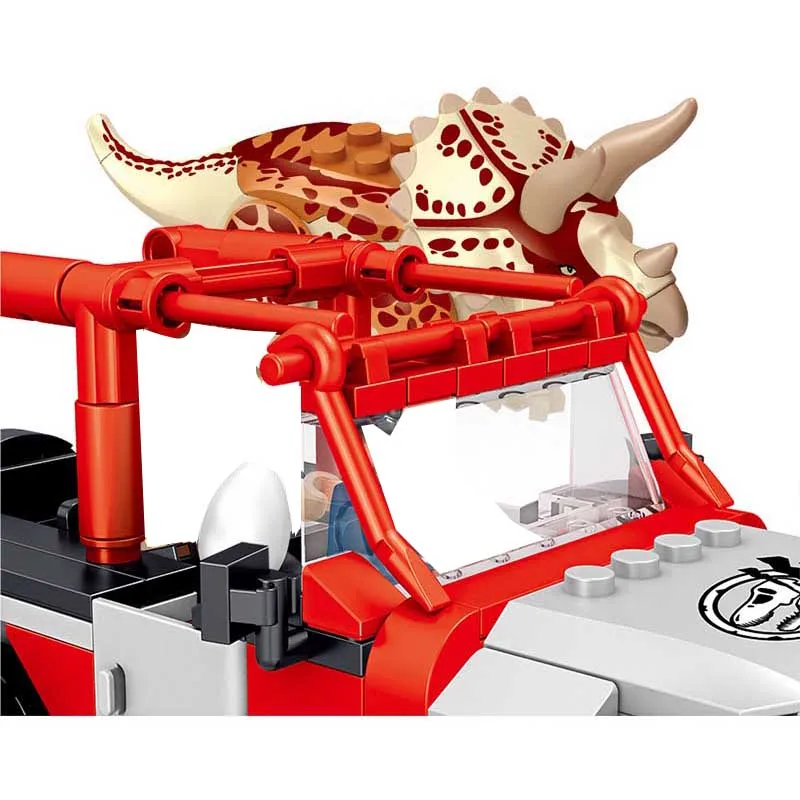 

270pcs Jurassic Dinosaur Building Blocks Toys Triceratops Model City Steal Eggs Truck Figures Bricks For Children