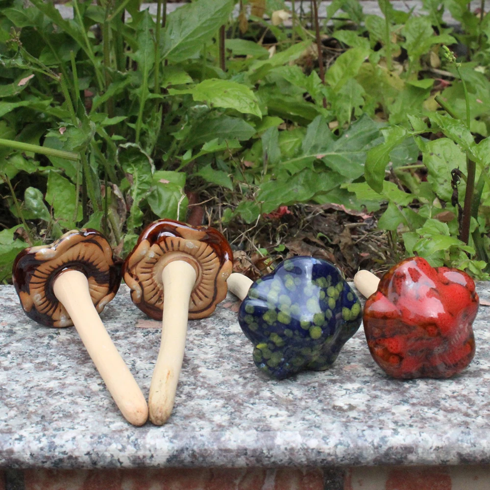 Садовые украшения керамические крафтовые в виде грибов суккулент цветочный