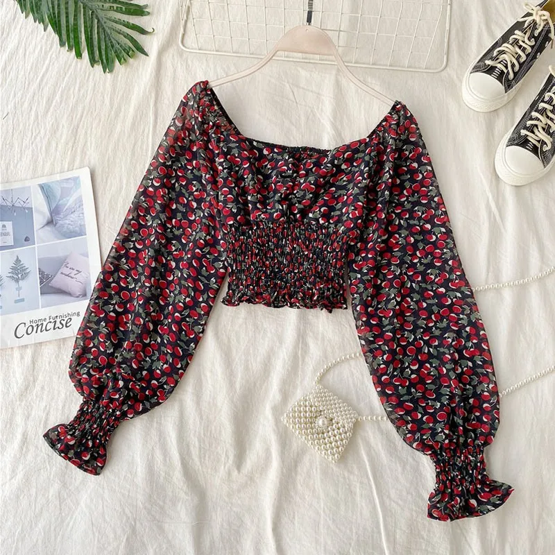 

Blouses & Shirts