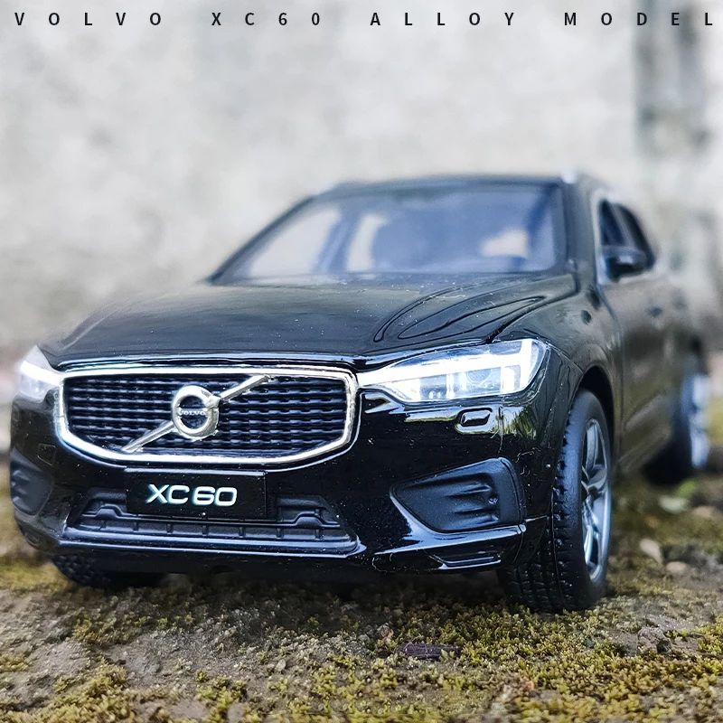 1:32 VOLVOS XC60 XC90 внедорожник, модель литая под давлением, Игрушечная модель автомобиля со звуковой планкой, автомобиль с тяговым эффектом, игрушки для детей