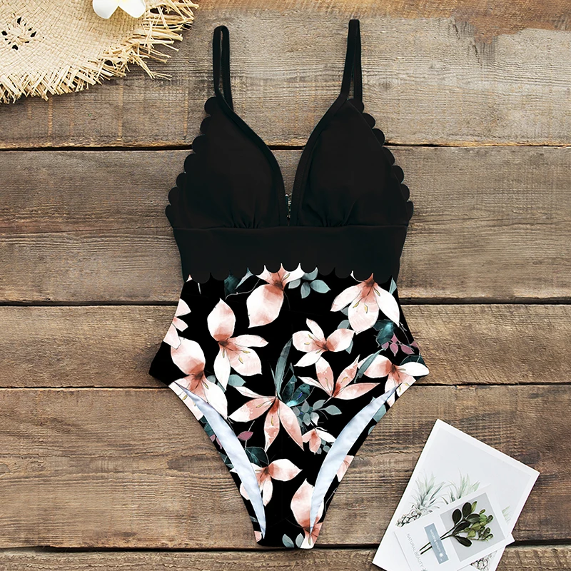 Фото Green In The Forest One-piece Swimsuit Women Deep V neck Back Cutout Ruffle Monokini 2021 Summer Bathing Suit Swimwear Спорт и Green In The Forest One-piece Swimsuit Women Deep V neck Back Cutout Ruffle Monokini 2021 Summer Bathing Suit Swimwear Спорт и