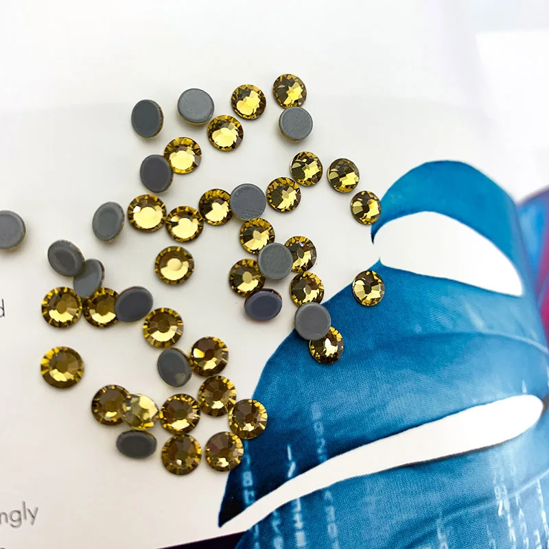 1440 шт. 2 мм плоский круглый металлический алюминий для горячей фиксации с клейкой