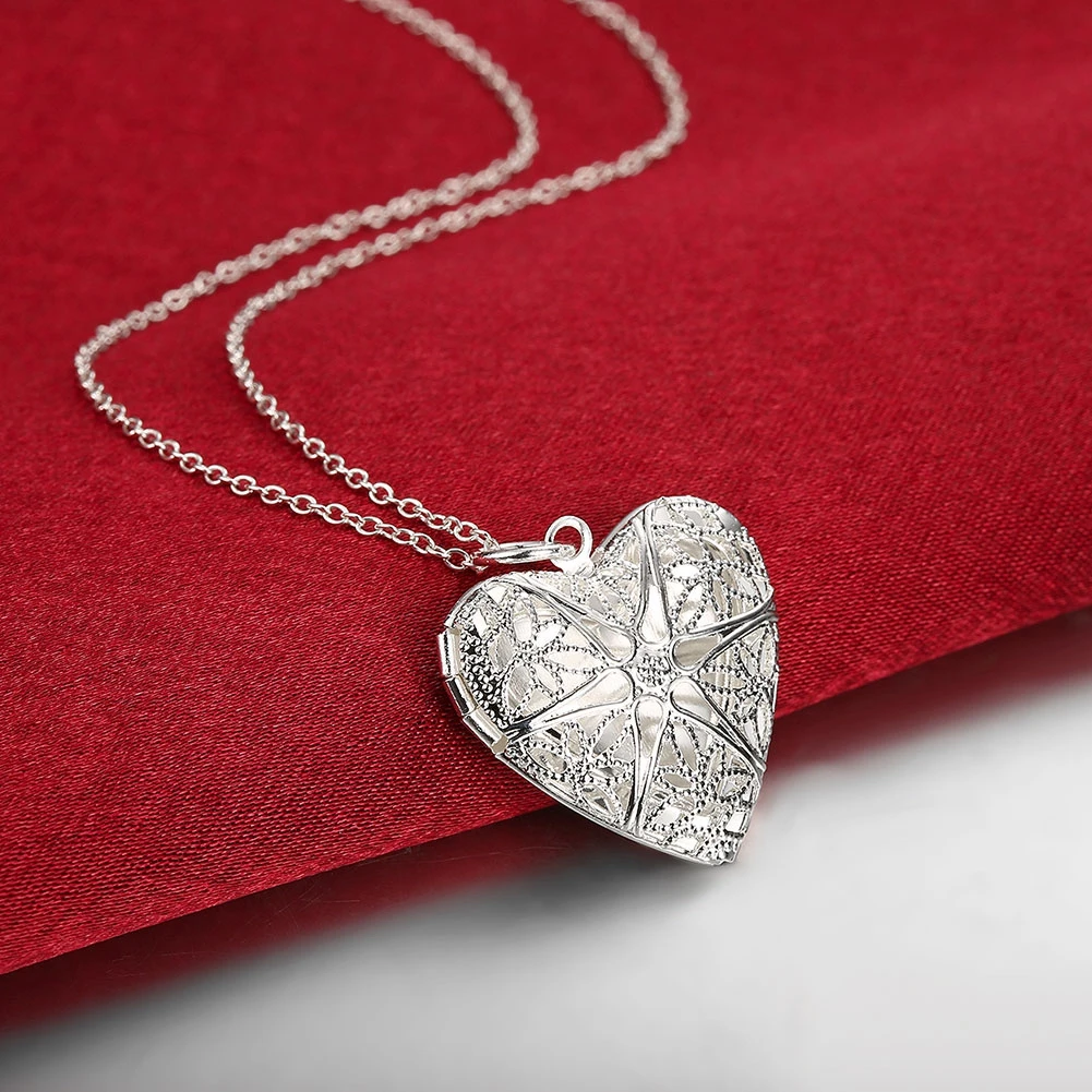 

INALIS Small Heart-Shaped Net Flower Frame Classic Hot Style Silver Color Necklaces For Women Fashionable Jewelry Gift Hot Sell
