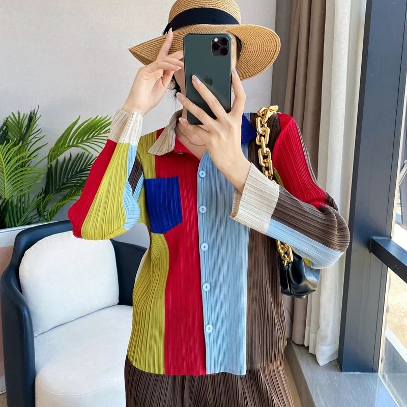 

Issey Miyake fold women's early autumn long-sleeved shirt thin section age reduction Korean loose cardigan jacket women