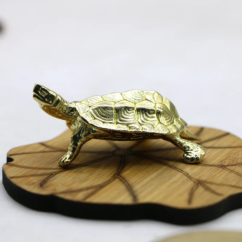 

Retro solid copper longevity tortoise ornament Feng Shui Master Bronze Ornaments toys