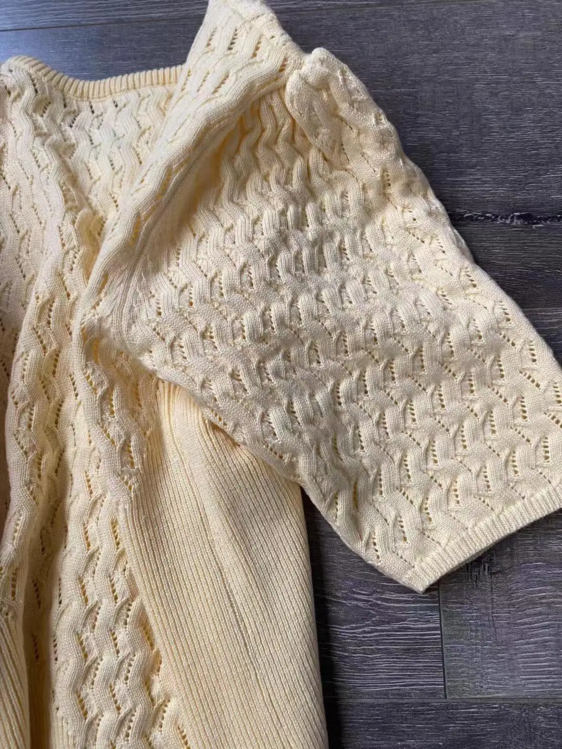 

Hollow out Knit Short Sweater Women's O-neck Short-sleeve Single Breasted Vintage Ladies Knit Cardigans