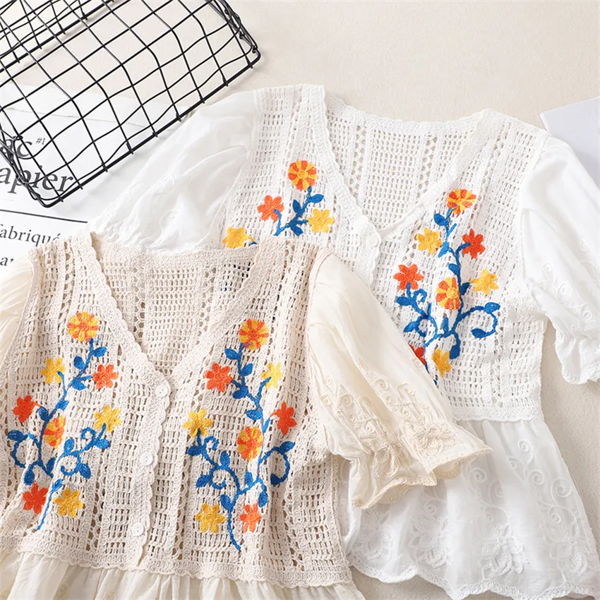 

Рубашка женская летняя с коротким рукавом, Элегантная блузка из хлопка и льна с цветочной вышивкой, в стиле бохо, винтажная блуза