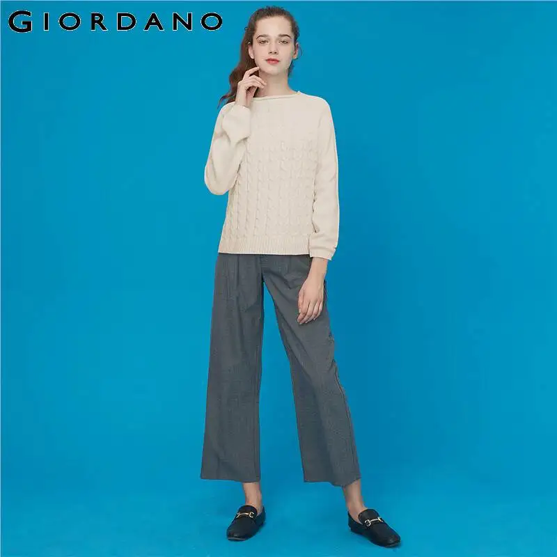 Свитер женский трикотажный в рубчик с круглым вырезом однотонный 05359625 | Женская