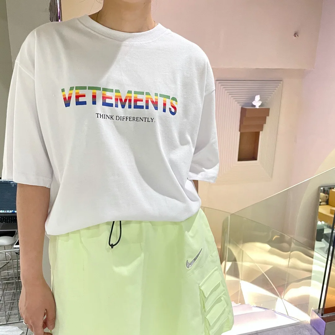 

Men's and women's T-shirt oversized round neck 100% cotton top tee rainbow letter logo tshirt for men
