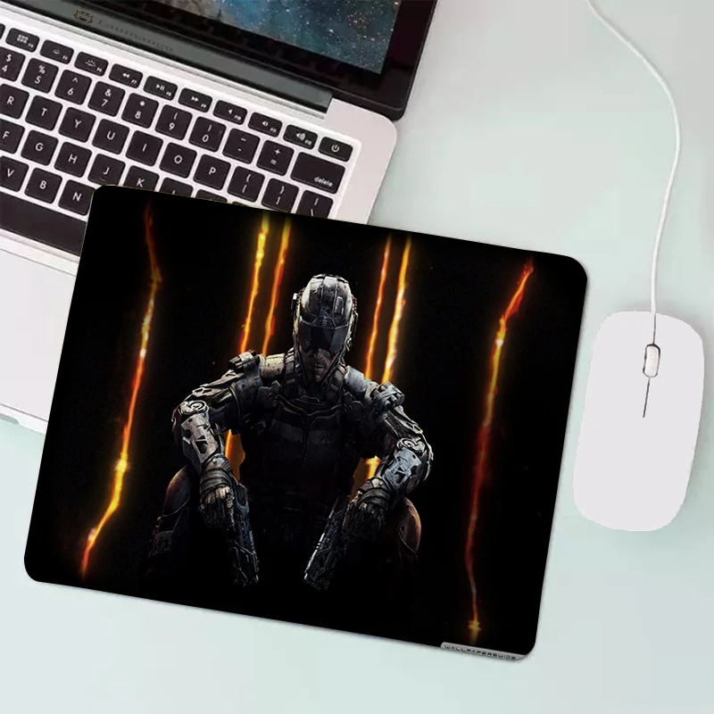 

Call Of Duty Warzone Mouse Pad Small Laptop Mouse Notbook Gamer PC Computer Gaming Accessories Rubber Desk Mat CSGO LOL Mousepad