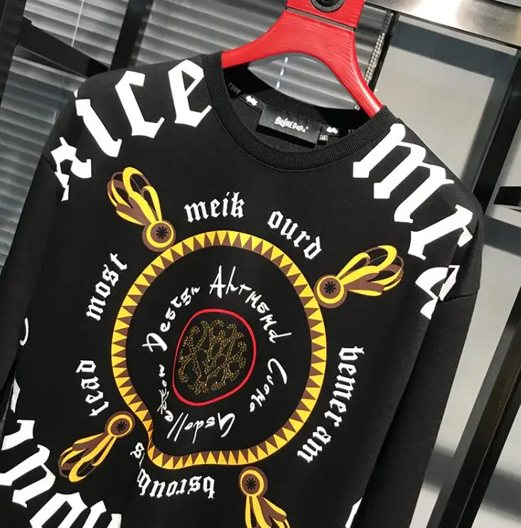 mens 2020 tshrit autumn new personalized fashion brand heavy technology hot stamping letter printing round neck short sleeve t free global shipping