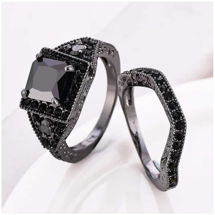 

Autumn and winter new fashion hot sale jewelry ladies black gold black zircon set pair ring jewelry