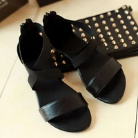 new black flat heel sandals women classic metal decoration gladiator sandals summer leisure flats sandalias mujer shoes