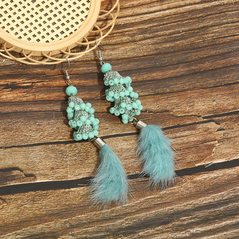 

Women Earring Vintage Ethnic Style Ear Ring Woman Feather Pendant Accessories Trend Party Women's Jewelry Hanging Earrings
