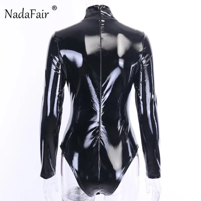 Облегающий боди Nadafair из искусственной кожи с высоким воротником женское
