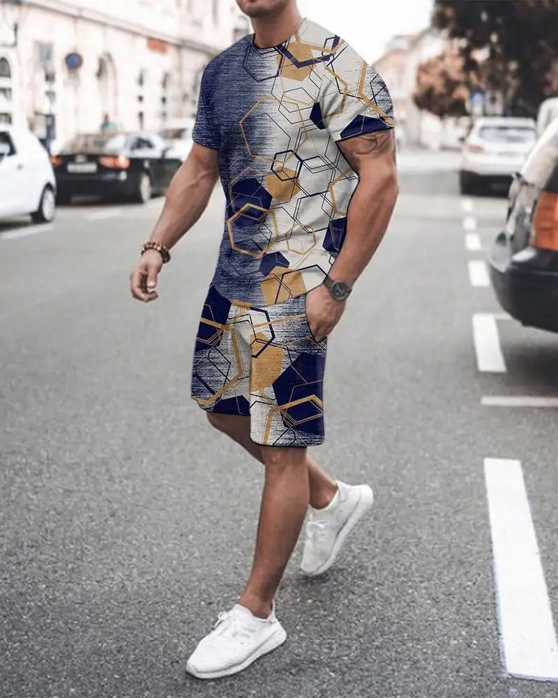 

Модная футболка, новейшая футболка с шортами, дышащая и сухая. Материал-чистый хлопок. Модные футболки и шорты