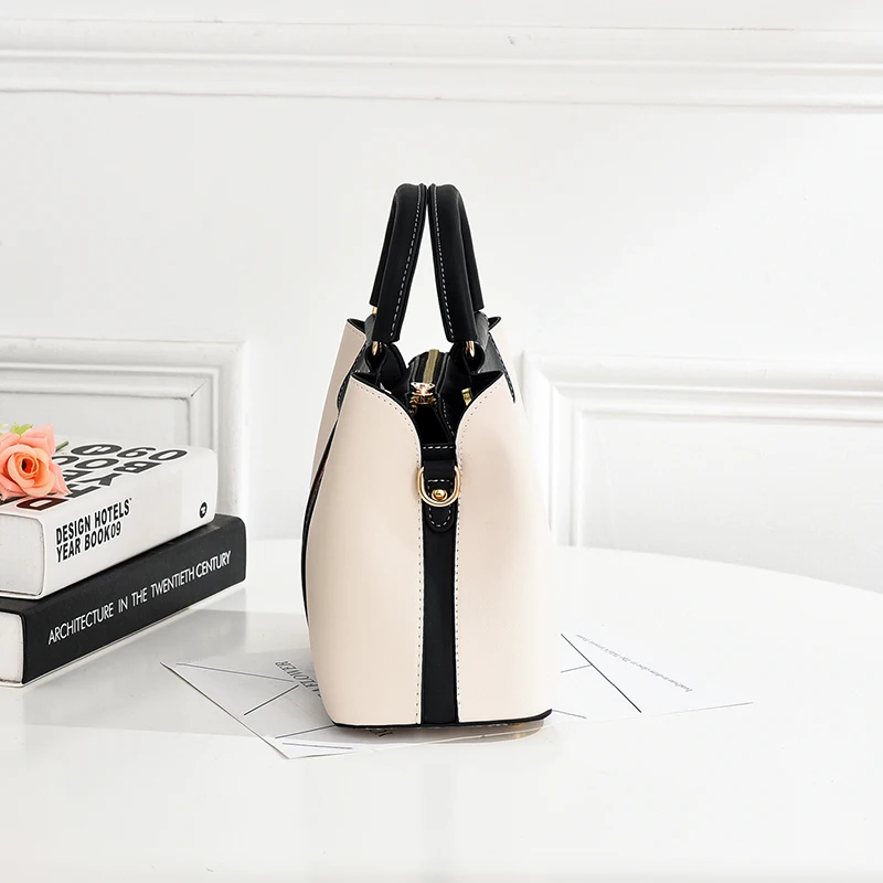 Элегантная женская сумка роскошного бренда кожаная дизайнерская белая через