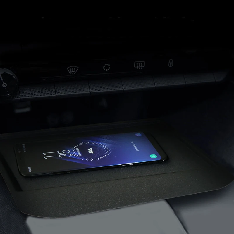 

15W fast phone charger car wireless charger charging panel pad phone holder for Peugeot 4008 5008 for Citroen C4 2016 2017 2018
