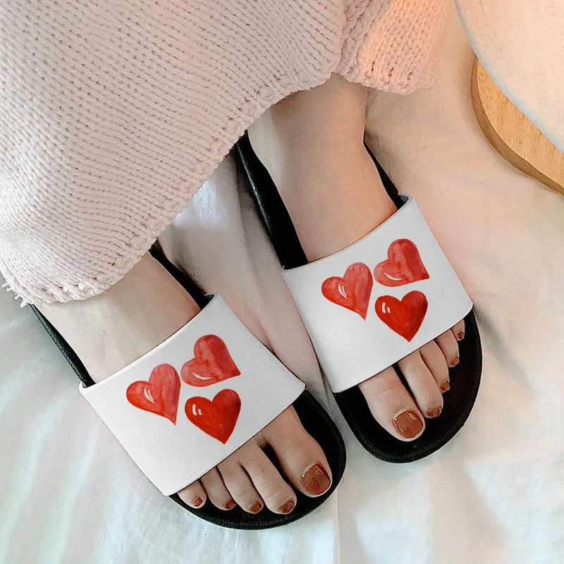 

Home slippers female summer bedroom Love Indoor slippers bathroom Slides non-slip soft bottom sandals slippers female shoes