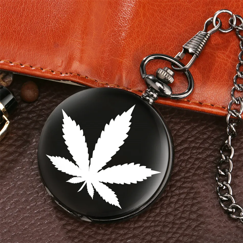 Pocket Watch Maple Leaf Design Smooth Black Quartz Pendant Clock Gifts for Men Women | Наручные часы