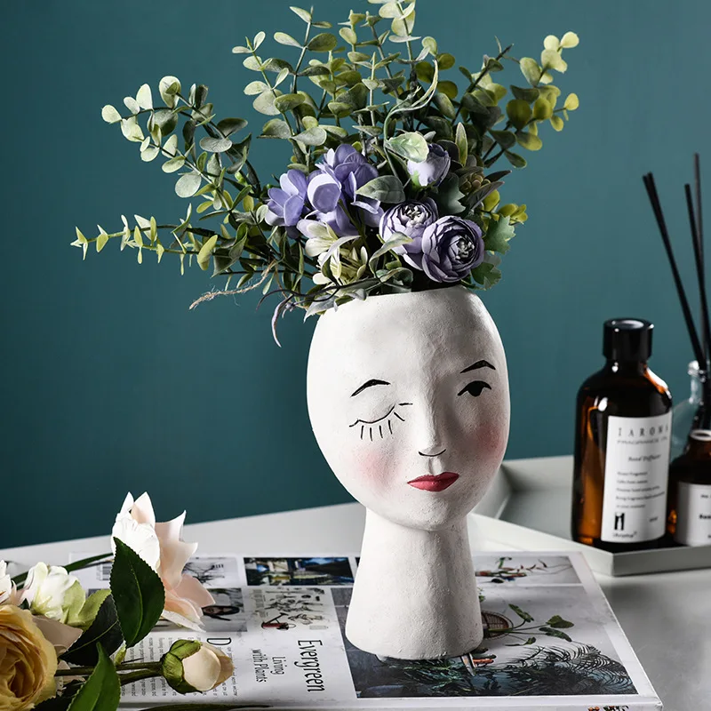 Керамическая абстрактная ваза белая девушка лицо ручная роспись креативная