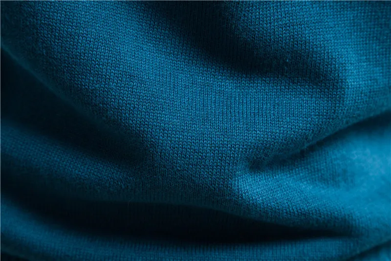 

2021 New Cotton Pullover V-neck Men's Sweater Fashion Solid Color High Quality Winter Slim Sweaters Men Navy Knitwear