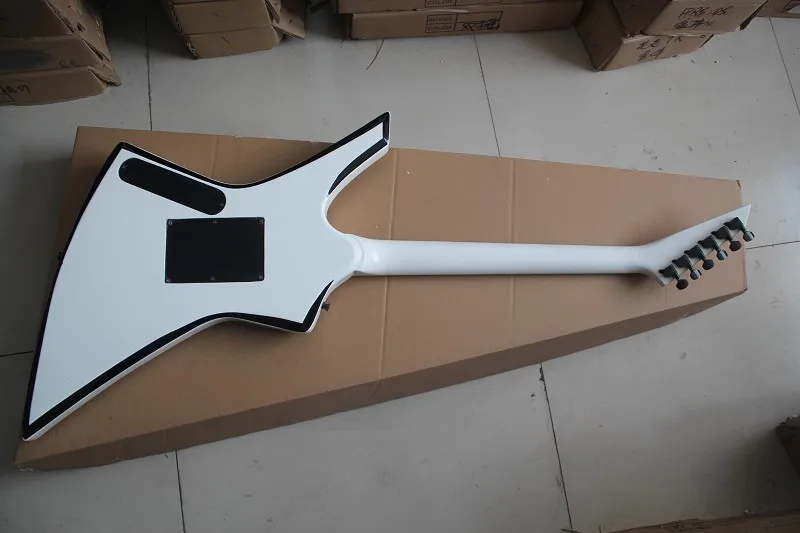 Бесплатная доставка китайский завод гитары на заказ KE2 Келли белая электрогитара