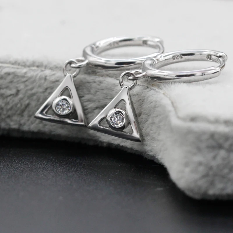 Настоящее чистое серебро 925 пробы Ослепительный CZ клубок геометрические модные