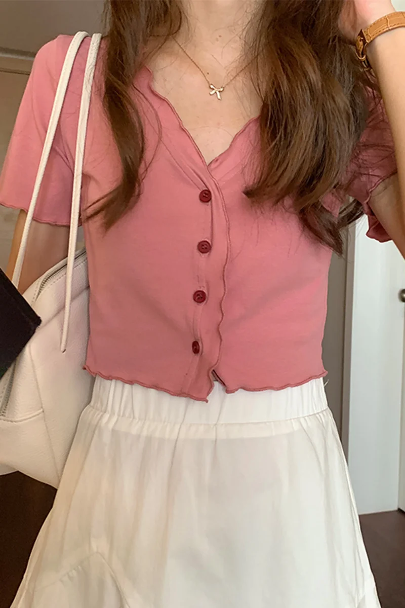 Футболка женская черная с V-образным вырезом лето 2021 | Женская одежда