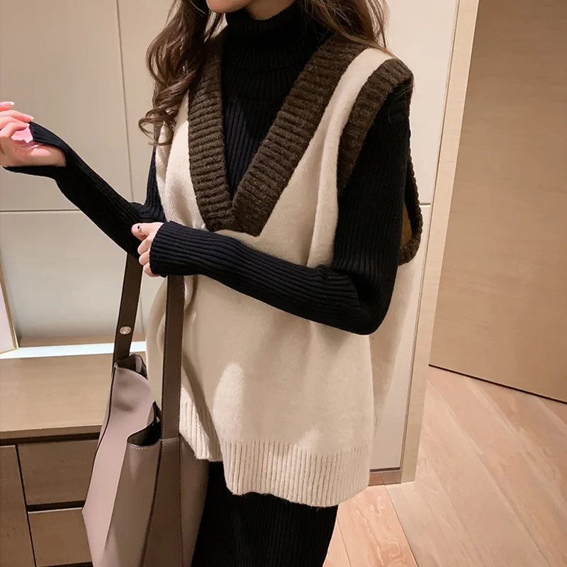 

Top Big V-neck Knitted Sweater Waistcoat Jacket Women Wear Spring and Autumn Net Vest Japanese Fashion Versatile
