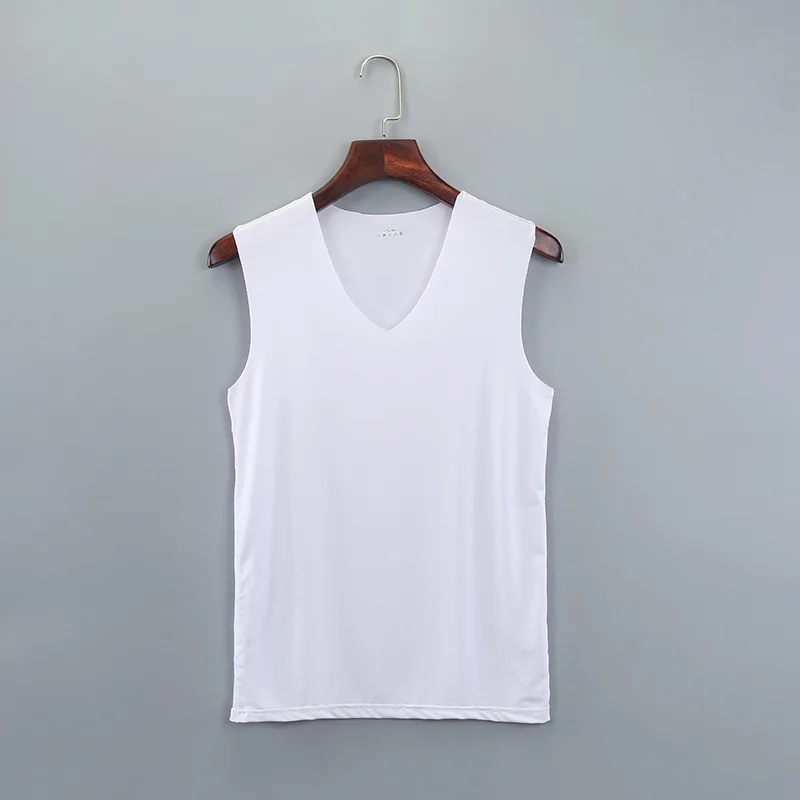 

Men's casual sports vest youth parkour fitness vest. . .