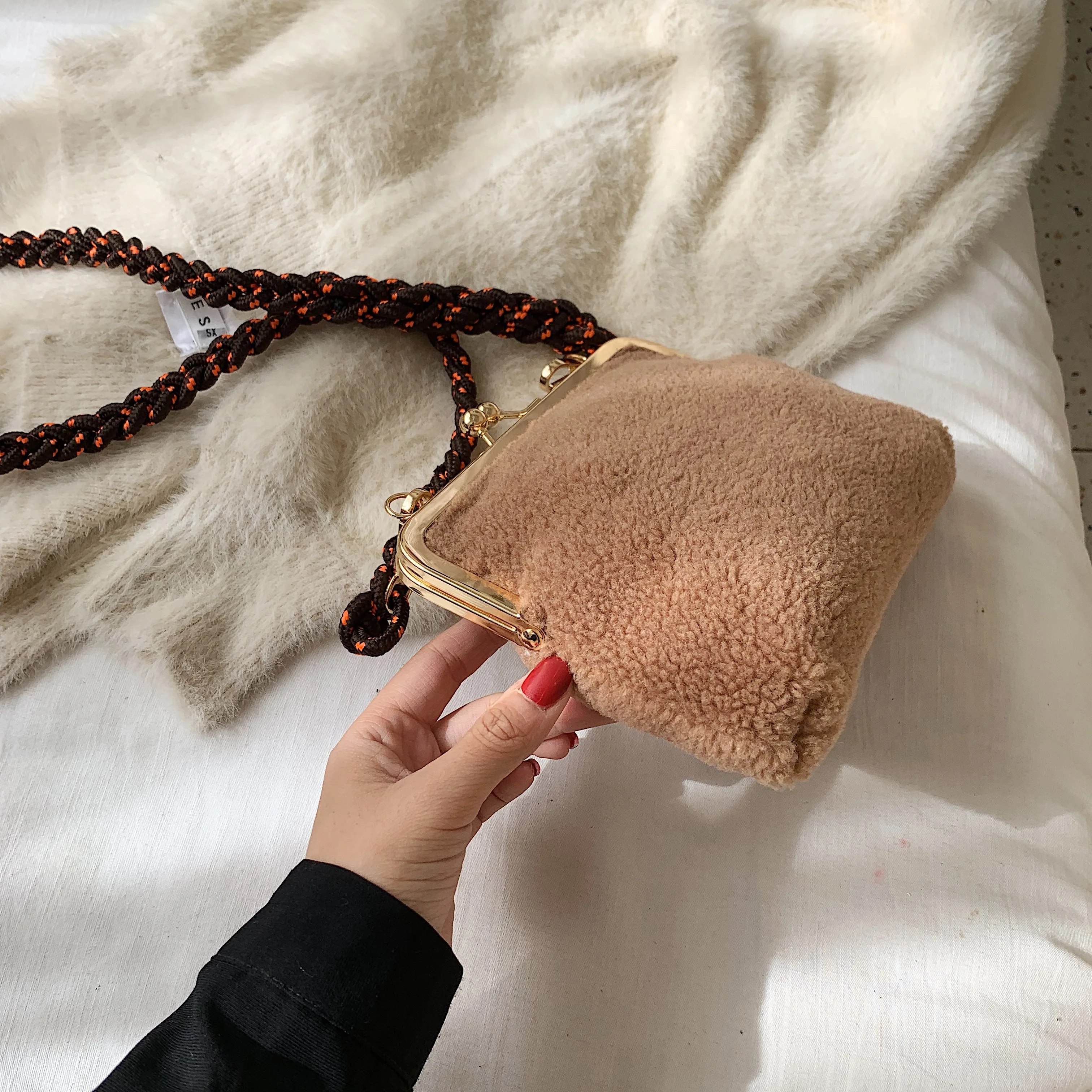 Маленькая шерстяная вечерняя сумка для ужина новинка 2019 Модный женский клатч