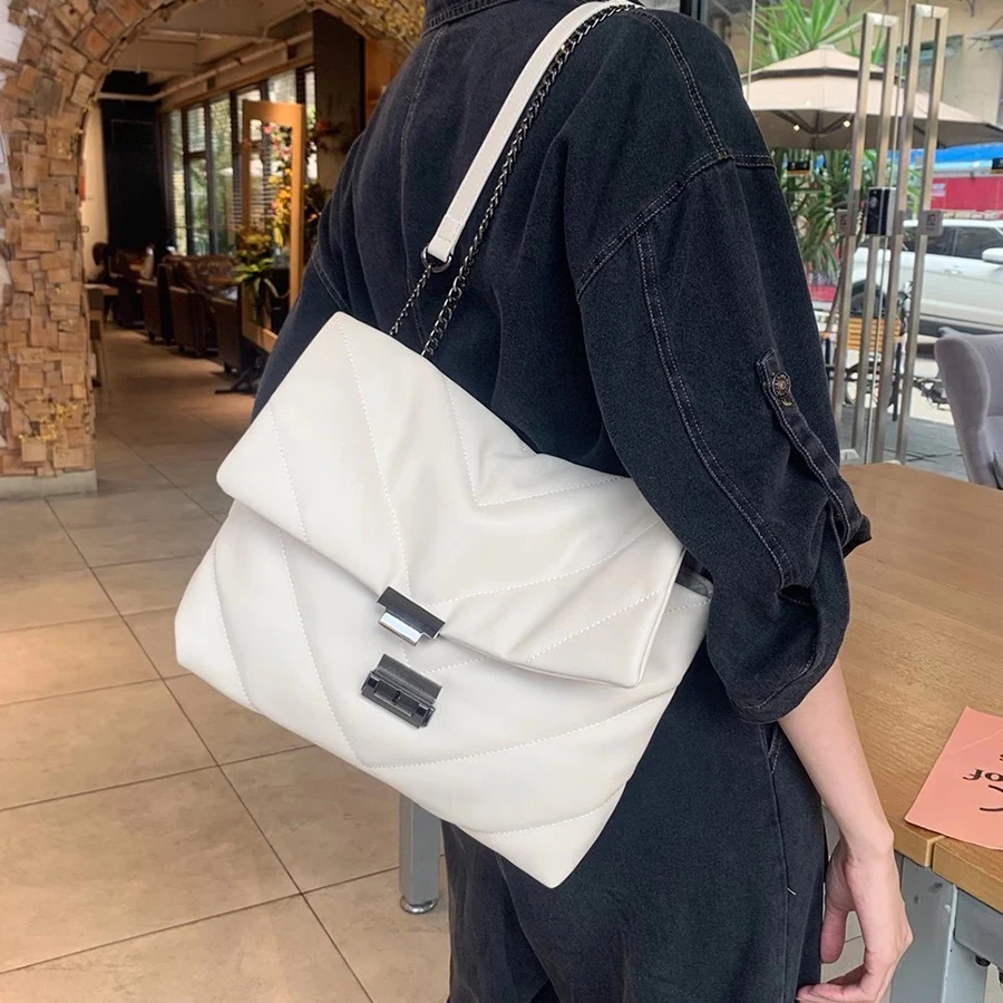 

Big Chain Tote Women Shoulder Bag Fashion Large Capacity Messenger Bags for Women 2020 Solid Color Crossbody Bag Women's Bags