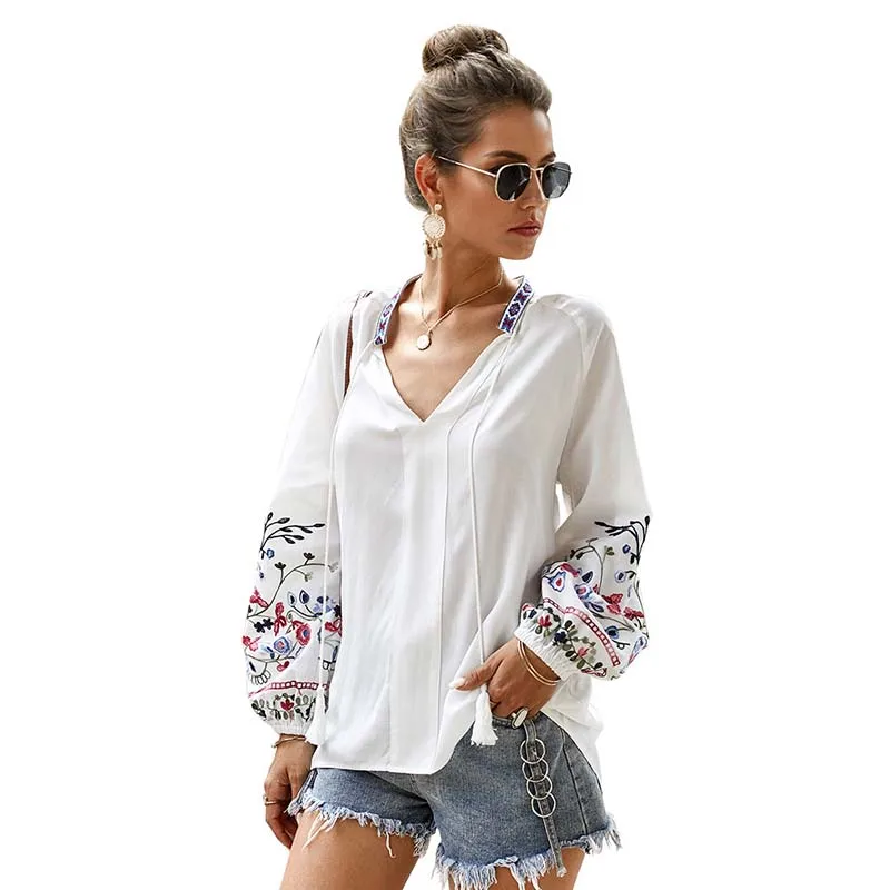 

Boho Floral Embroidery Women Blouses Loose V Neck Puff Sleeve White Spring Autumn Female Blusa W297