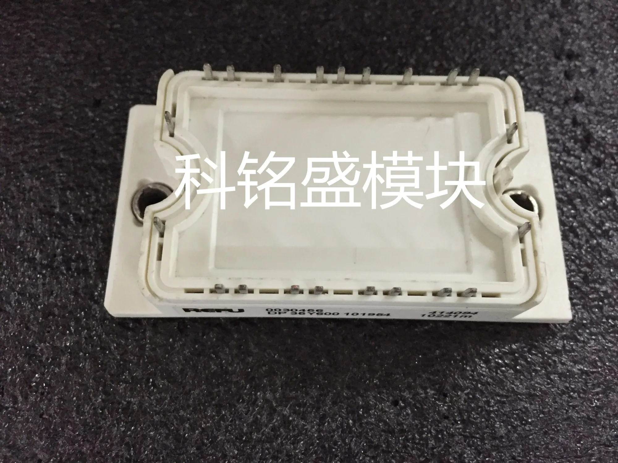 

Freeshipping DP35Y600101954 DP50Y1200101953