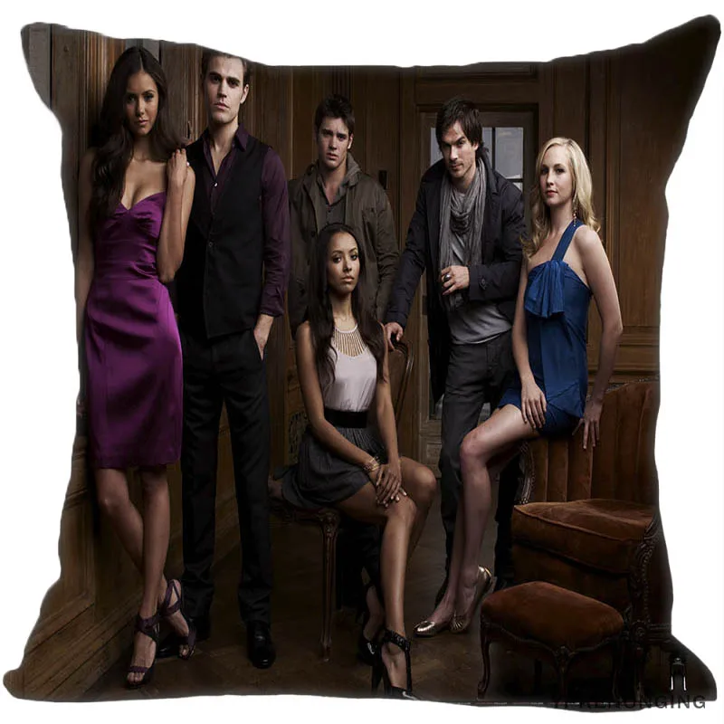 Заказная декоративная наволочка Дневники вампира квадратная Наволочка на