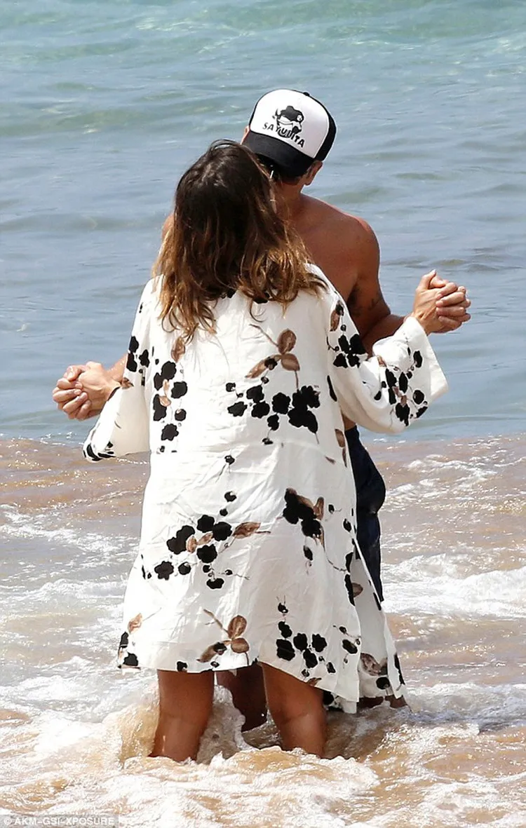 

Hot Clothing Fall Womens Top Shirt Ladies Festivals Classics Autumn Print Clothing Long Top Women Blouse Fashion Female