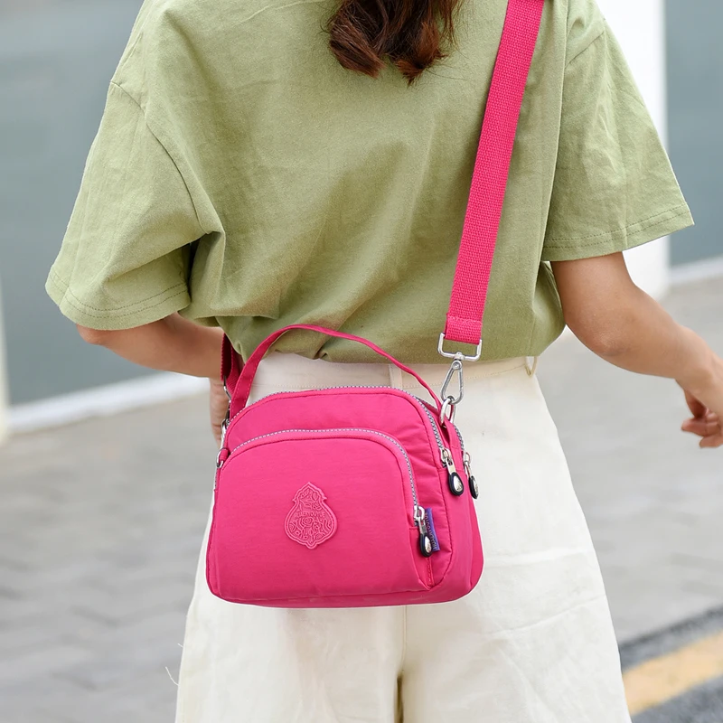 Сумки-мессенджеры Женская сумка через плечо женская Bolsa Feminina Mujer нейлоновая Водонепроницаемая большая однотонная пляжная Женская дорожная сумка