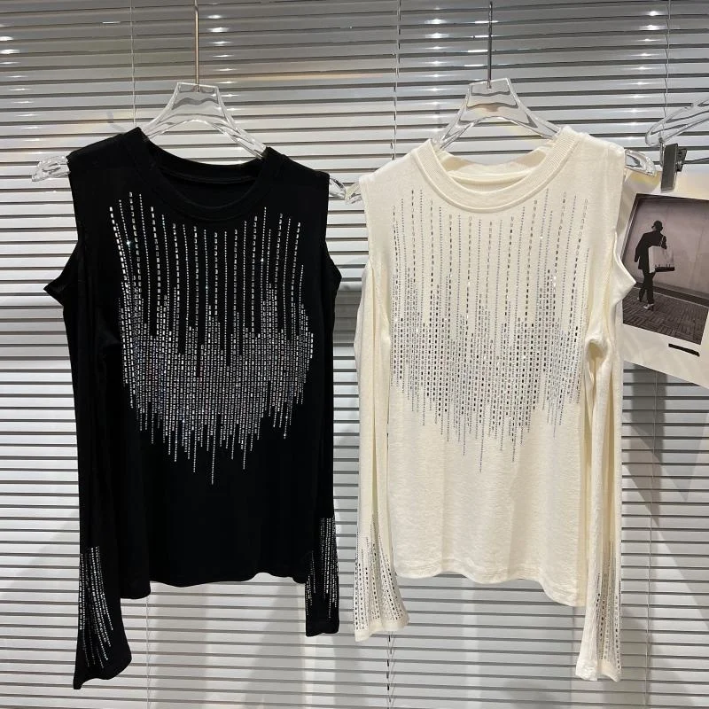 

Off Shoulder Crew Neck Stripes Sequins Form Fitted Tops White / Black
