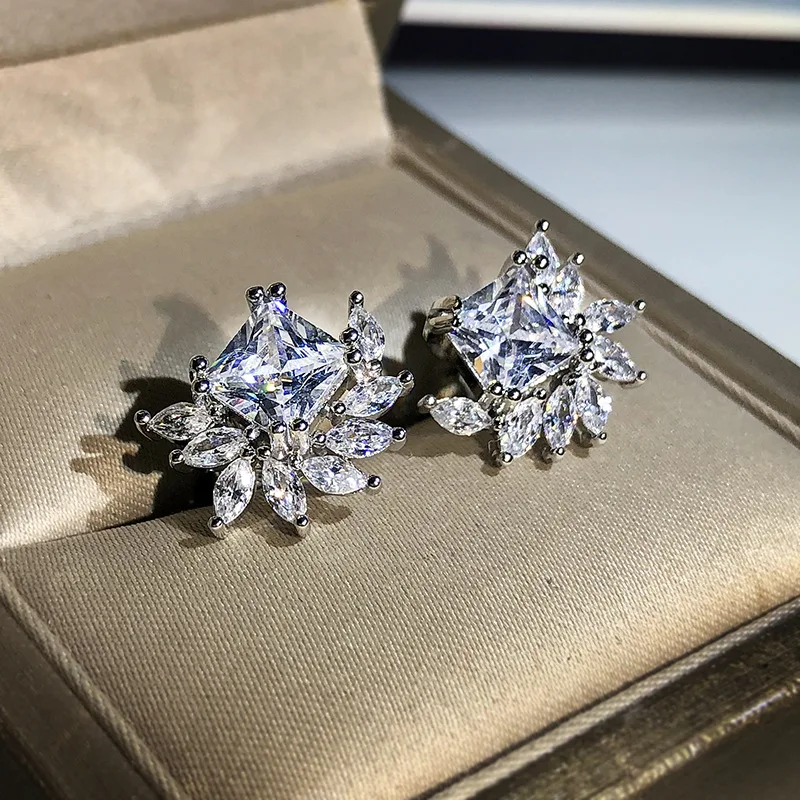 

Дизайнерские украшения, инкрустированные кристаллами, геометрические гипоаллергенные серьги, элегантные и благородные женские повседнев...